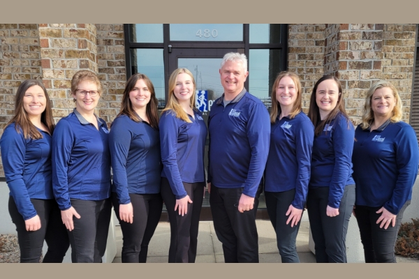 team-photo1-Excel-Physical-Therapy-Oshkosh-WI.jpg